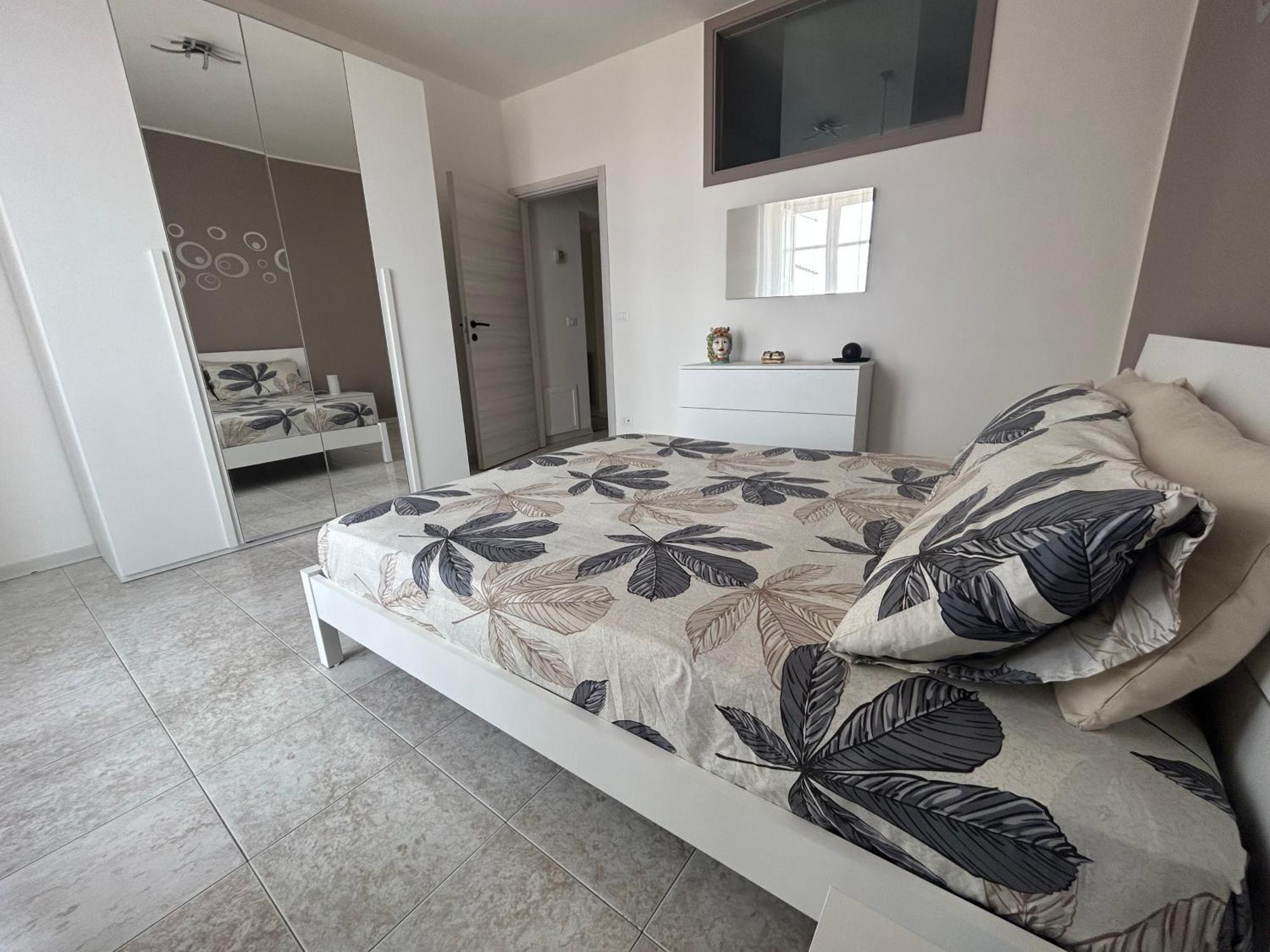 Apartment B&bporta Reale Patti